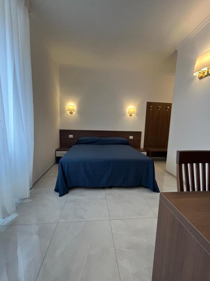 Giovanni Guest House ローマ エクステリア 写真