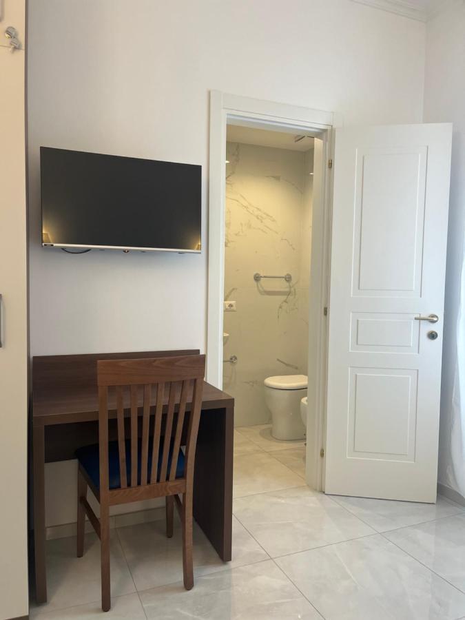 Giovanni Guest House ローマ エクステリア 写真