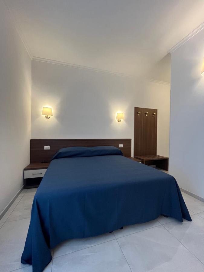 Giovanni Guest House ローマ エクステリア 写真