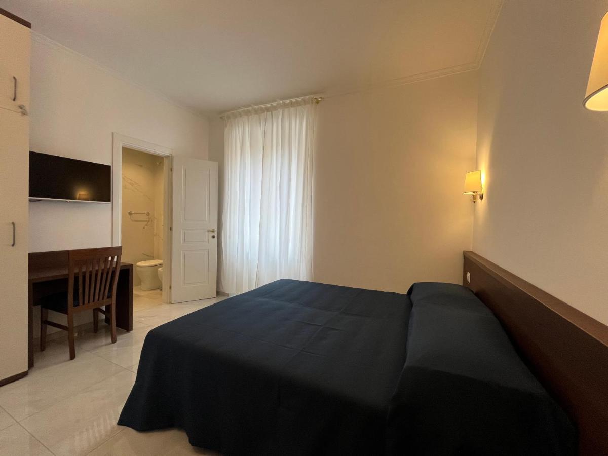 Giovanni Guest House ローマ エクステリア 写真